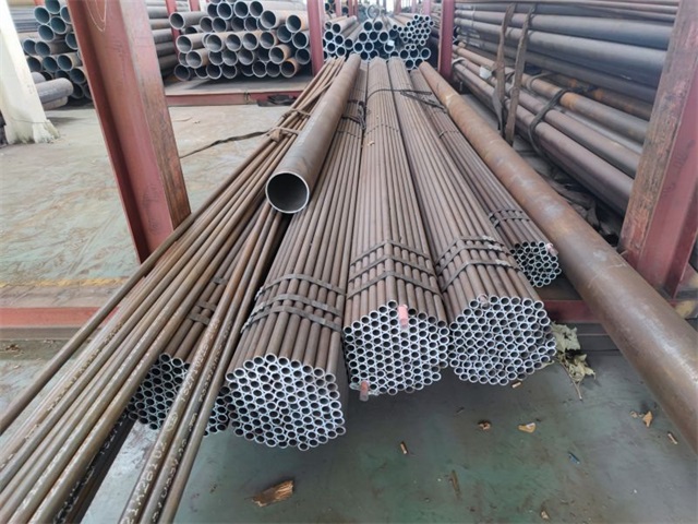 烟台15crmog无缝钢管